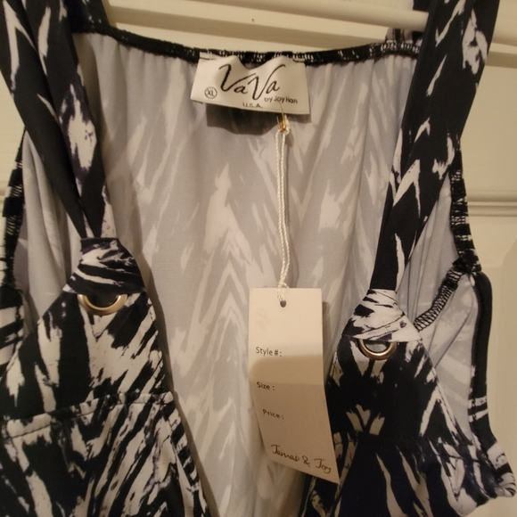 Black and white romper XL - Picture 3 of 4